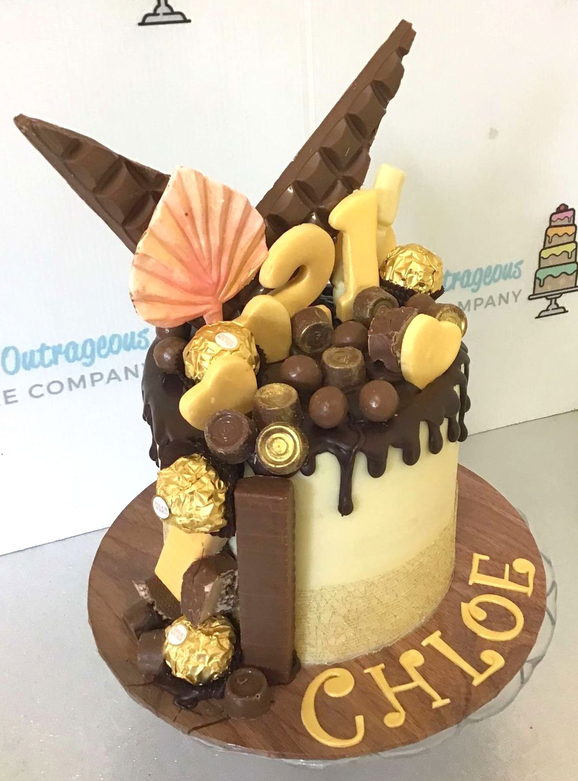 Chocoholic Dream Drip Cake