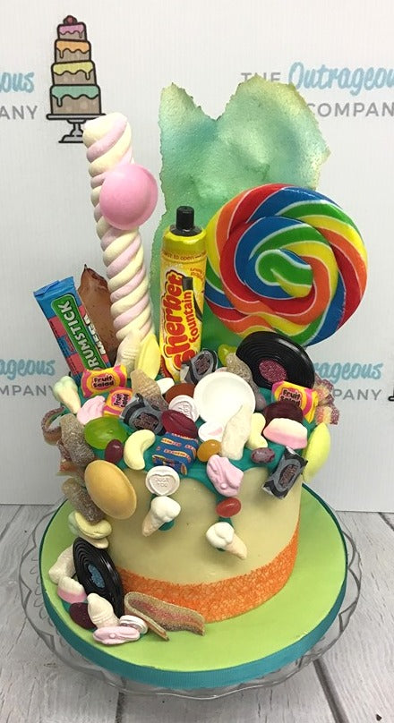 Retro all the way drip cake